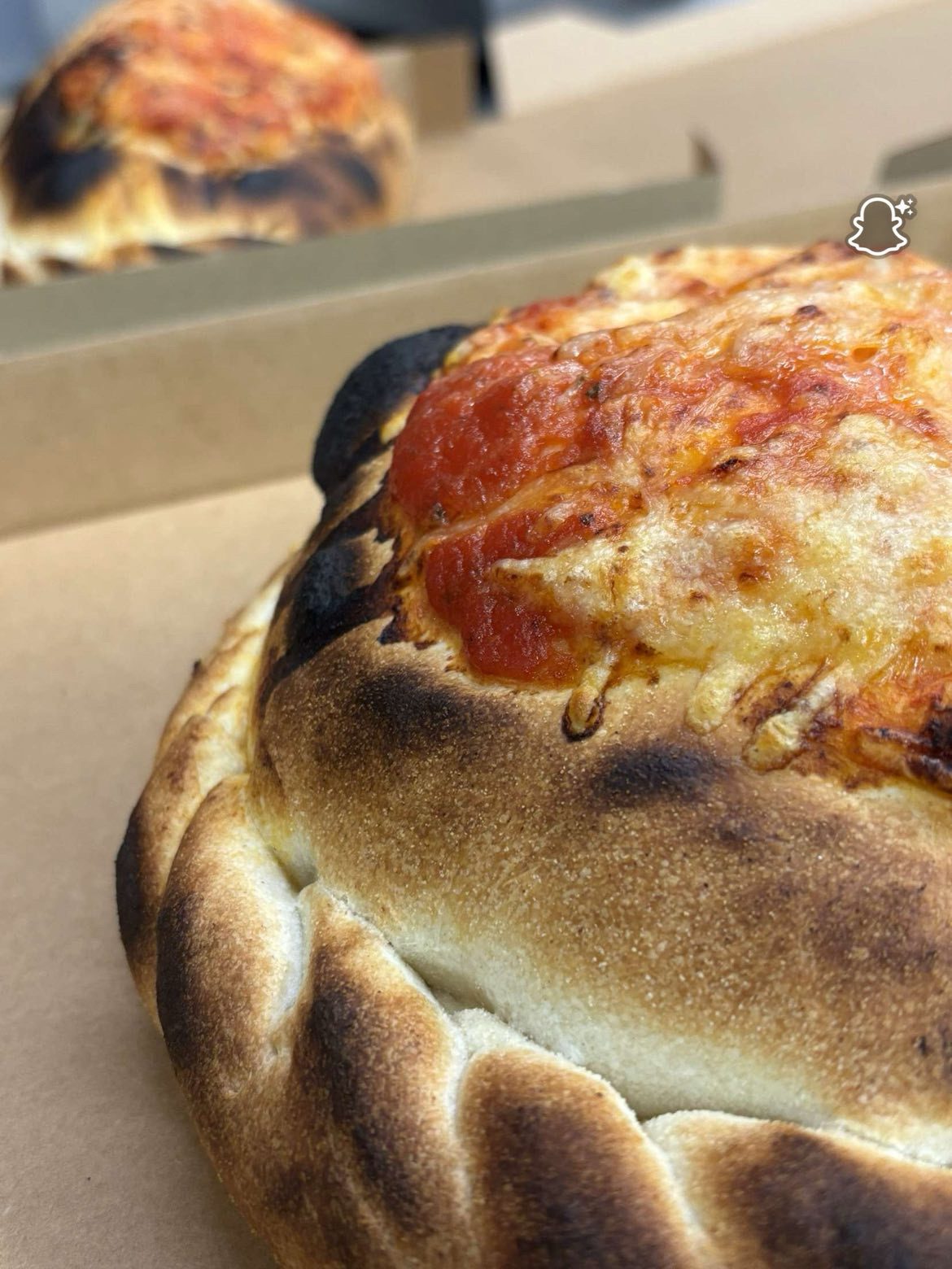 Calzone gonflée et dorée